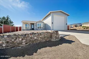 301 E Cottonwood Dr, Cottonwood, AZ 86326 - Photo 1