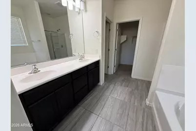 8716 E Navarro Avenue, Mesa, AZ 85209 - Photo 13