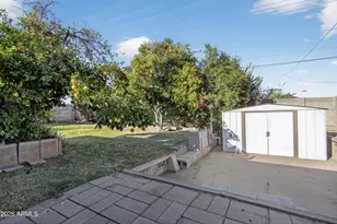 1708 W Sunnyslope Ln, Phoenix, AZ 85021 - Photo 37