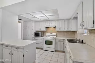 1708 W Sunnyslope Ln, Phoenix, AZ 85021 - Photo 3