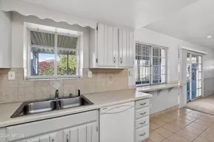 1708 W Sunnyslope Ln, Phoenix, AZ 85021 - Photo 13