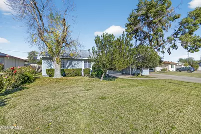 1708 W Sunnyslope Lane, Phoenix, AZ 85021 - Photo 7