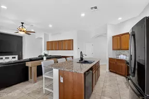 9782 W Buckhorn Trail, Peoria, AZ 85383 - Photo 13