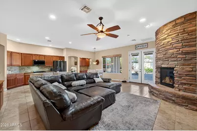 9782 W Buckhorn Trail, Peoria, AZ 85383 - Photo 15