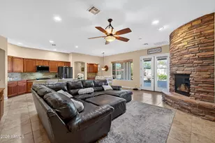 9782 W Buckhorn Trail, Peoria, AZ 85383 - Photo 15