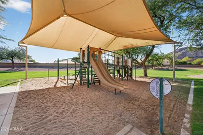 9782 W Buckhorn Trail, Peoria, AZ 85383 - Photo 37