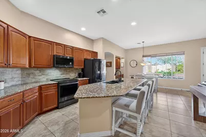 9782 W Buckhorn Trail, Peoria, AZ 85383 - Photo 9