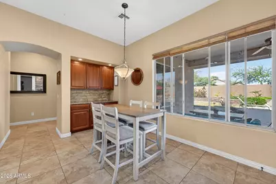 9782 W Buckhorn Trail, Peoria, AZ 85383 - Photo 11