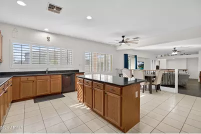 11355 E Solina Circle, Mesa, AZ 85212 - Photo 7