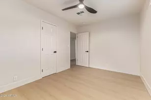 4634 W Weldon Ave, Phoenix, AZ 85031 - Photo 15