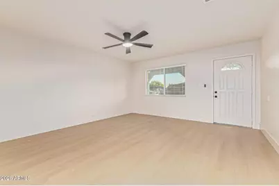 4634 W Weldon Avenue, Phoenix, AZ 85031 - Photo 5