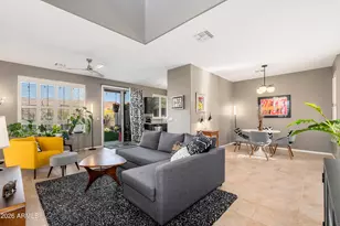 414 E Redwood Ln, Phoenix, AZ 85048 - Photo 5