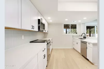 13409 N 24th Avenue N, Phoenix, AZ 85029 - Photo 3