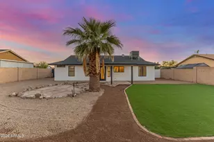 8938 W Echo Ln, Peoria, AZ 85345 - Photo 29