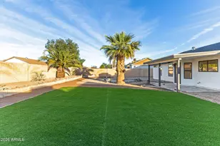 8938 W Echo Ln, Peoria, AZ 85345 - Photo 33