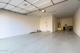 3511 E Crest Ln, Phoenix, AZ 85050 - Photo 31