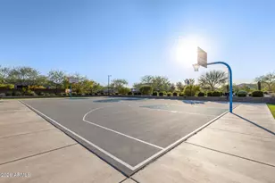 3511 E Crest Ln, Phoenix, AZ 85050 - Photo 43