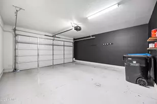 10923 W Elm St, Phoenix, AZ 85037 - Photo 27