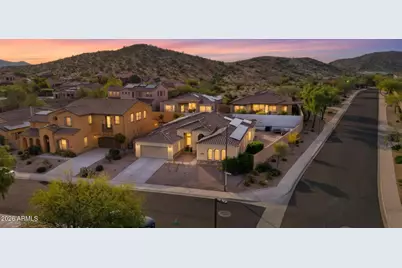 18233 W Estes Way, Goodyear, AZ 85338 - Photo 7