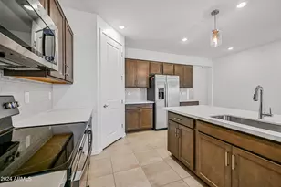 25146 W Bowker St, Buckeye, AZ 85326 - Photo 9