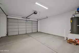 25146 W Bowker St, Buckeye, AZ 85326 - Photo 25