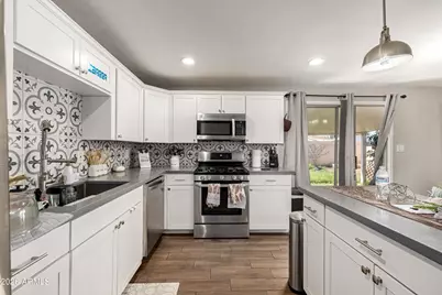 1620 N 55th Drive, Phoenix, AZ 85035 - Photo 11