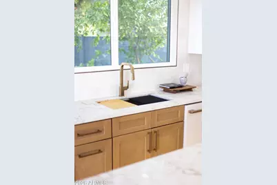 333 W Seldon Lane, Phoenix, AZ 85021 - Photo 25