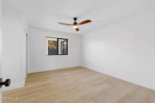 333 W Seldon Ln, Phoenix, AZ 85021 - Photo 57