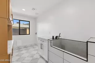 333 W Seldon Ln, Phoenix, AZ 85021 - Photo 35