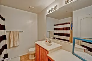 8169 W Groom Creek Rd, Phoenix, AZ 85043 - Photo 3