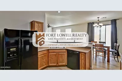 8169 W Groom Creek Road, Phoenix, AZ 85043 - Photo 9