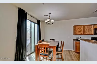 8169 W Groom Creek Road, Phoenix, AZ 85043 - Photo 7