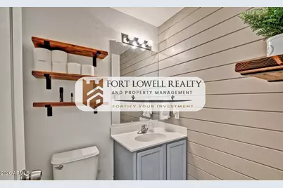 8169 W Groom Creek Road, Phoenix, AZ 85043 - Photo 11