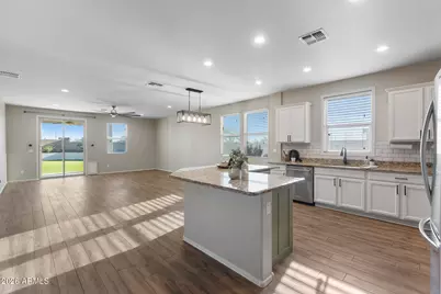 7531 W Rock Springs Drive, Peoria, AZ 85383 - Photo 3