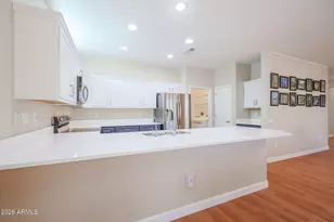 17981 N Adobe Mesa Ct, Surprise, AZ 85374 - Photo 11