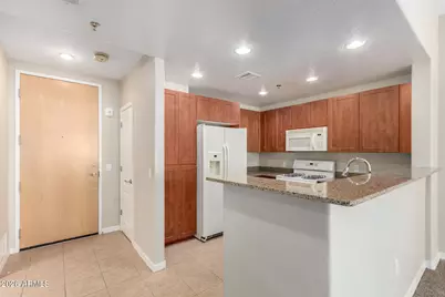2302 N Central Avenue #411, Phoenix, AZ 85004 - Photo 7