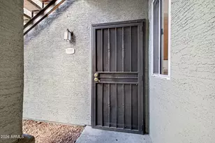 2929 W Yorkshire Dr, Phoenix, AZ 85027 - Photo 3