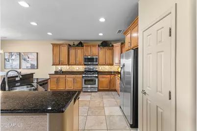 26444 W Pontiac Drive, Buckeye, AZ 85396 - Photo 11