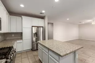 14222 West Honeysuckle Dr, Surprise, AZ 85387 - Photo 7