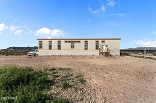 39050 Dobbins Ln, Salome, AZ 85348 - Photo 3