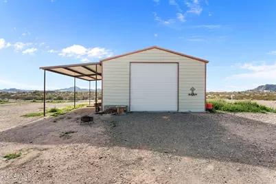39050 Dobbins Lane, Salome, AZ 85348 - Photo 37