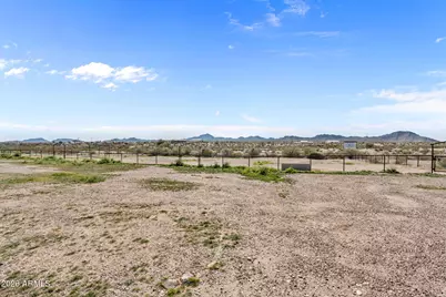 39050 Dobbins Lane, Salome, AZ 85348 - Photo 13