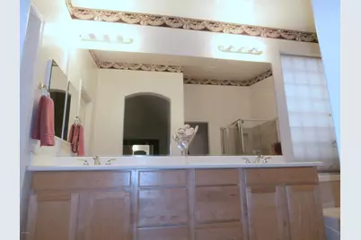 1704 E Park Avenue, Gilbert, AZ 85234 - Photo 13