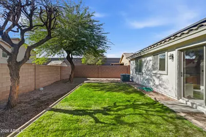 16675 W Paradise Lane, Surprise, AZ 85388 - Photo 17