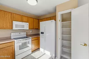 16675 W Paradise Ln, Surprise, AZ 85388 - Photo 11