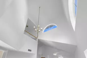 9023 W Mauna Loa Ln, Peoria, AZ 85381 - Photo 9