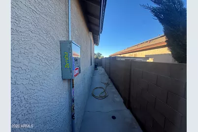 17082 W Northampton Road, Surprise, AZ 85374 - Photo 29