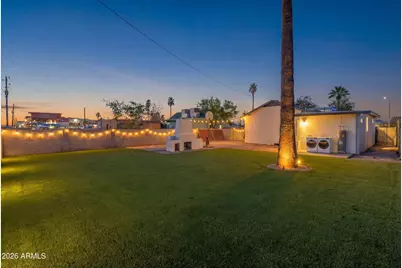 334 N 18th Drive, Phoenix, AZ 85007 - Photo 31