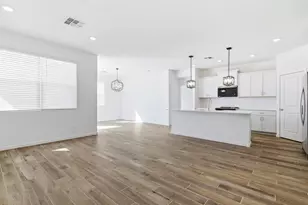 7605 E Cozy Cottage Ln, San Tan Valley, AZ 85143 - Photo 17