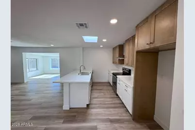 17 E Cairo Drive, Tempe, AZ 85282 - Photo 7